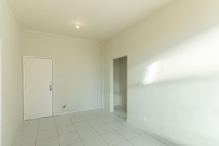 Sala de apartamento para alugar com 1 quarto, 70m² em Tijuca, Rio de Janeiro