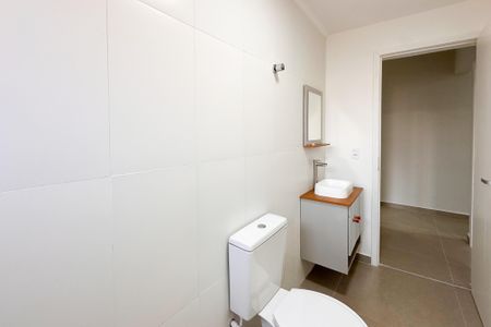 Apartamento à venda com 79m², 2 quartos e 1 vaga Apartamento à venda com 79m², 2 quartos e 1 vagaBanheiro Social