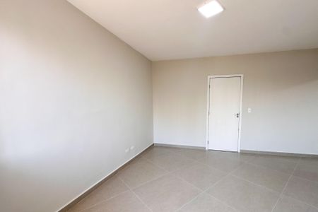 Apartamento à venda com 79m², 2 quartos e 1 vaga Apartamento à venda com 79m², 2 quartos e 1 vagaSala