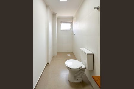 Apartamento à venda com 79m², 2 quartos e 1 vaga Apartamento à venda com 79m², 2 quartos e 1 vagaBanheiro Social
