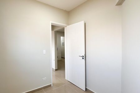 Apartamento à venda com 79m², 2 quartos e 1 vaga Apartamento à venda com 79m², 2 quartos e 1 vagaQuarto de Serviço