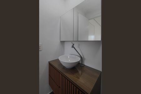 Apartamento para alugar com 61m², 2 quartos e 2 vagasBanheiro da Suíte