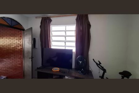 Casa para alugar com 180m², 2 quartos e 1 vagaSala