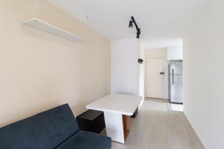Sala de apartamento à venda com 2 quartos, 54m² em Presidente Altino, Osasco