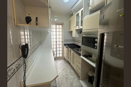 Apartamento à venda com 70m², 3 quartos e 2 vagasFoto 04