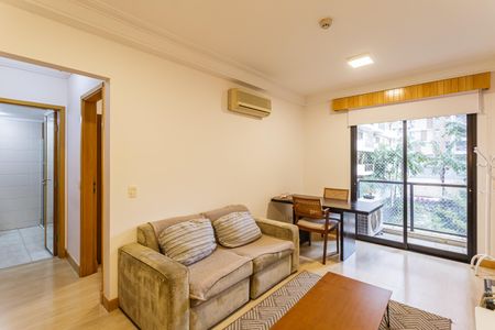 Sala de apartamento à venda com 1 quarto, 47m² em Moema, São Paulo