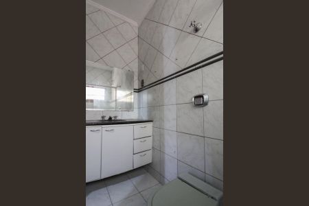 Casa à venda com 80m², 2 quartos e 2 vagasBanheiro da Suíte