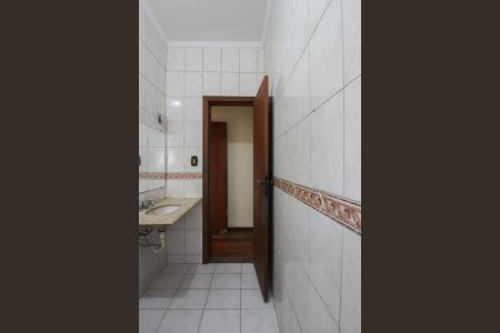 Casa à venda com 80m², 2 quartos e 2 vagasBanheiro Social