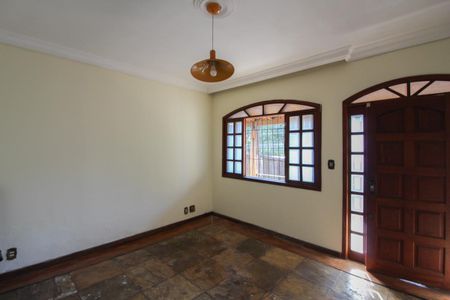 Sala de casa à venda com 2 quartos, 80m² em Jardim Leblon, Belo Horizonte