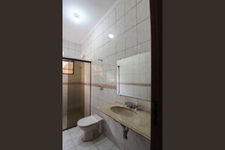 Casa à venda com 80m², 2 quartos e 2 vagasBanheiro Social