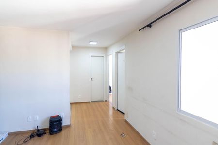 Sala de apartamento para alugar com 2 quartos, 45m² em Campo Grande, Rio de Janeiro