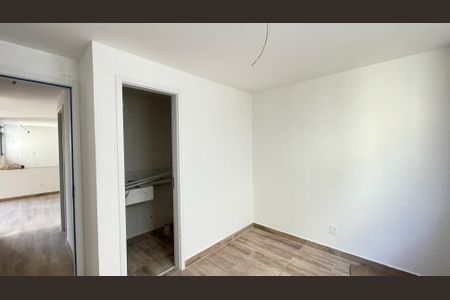 Apartamento à venda com 68m², 2 quartos e 1 vagaSuíte