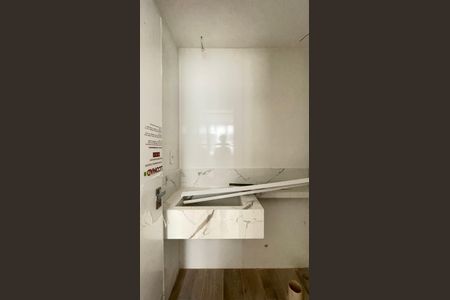 Apartamento à venda com 68m², 2 quartos e 1 vagaBanheiro Suíte