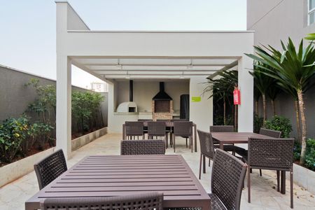 Apartamento para alugar com 58m², 2 quartos e 1 vaga Apartamento para alugar com 58m², 2 quartos e 1 vagaÁrea comum - Churrasqueira