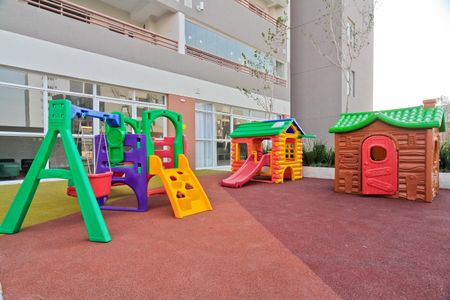 Apartamento para alugar com 58m², 2 quartos e 1 vaga Apartamento para alugar com 58m², 2 quartos e 1 vagaÁrea comum - Playground