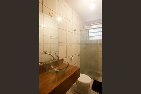 Banheiro de apartamento para alugar com 1 quarto, 53m² em Bom Fim, Porto Alegre