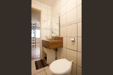 Banheiro de apartamento para alugar com 1 quarto, 53m² em Bom Fim, Porto Alegre