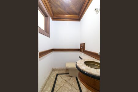 Casa para alugar com 430m², 3 quartos e 1 vagaLavabo