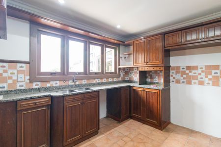 Casa para alugar com 430m², 3 quartos e 1 vagaCozinha