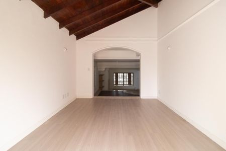 Casa para alugar com 430m², 3 quartos e 1 vagaSala