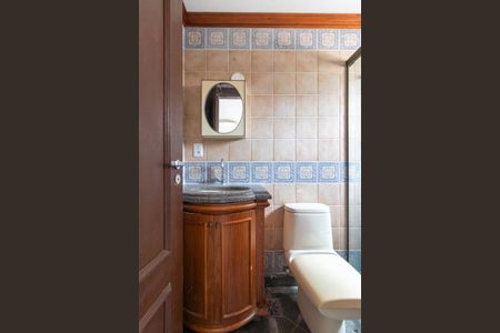 Casa para alugar com 430m², 3 quartos e 1 vagaBanheiro