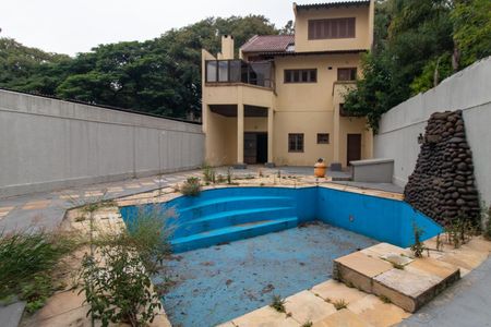 Casa para alugar com 430m², 3 quartos e 1 vagaQuintal