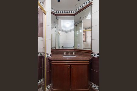 Casa para alugar com 430m², 3 quartos e 1 vagaBanheiro