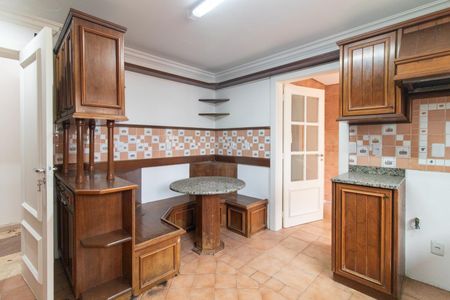 Casa para alugar com 430m², 3 quartos e 1 vagaCozinha