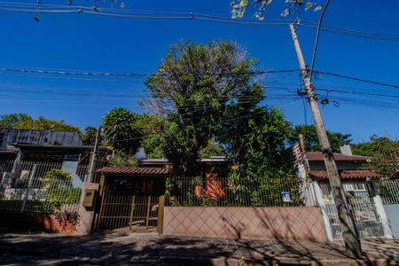 Casa à venda com 300m², 2 quartos e 1 vagaFachada