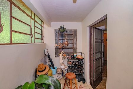 Casa à venda com 300m², 2 quartos e 1 vagaDispensa