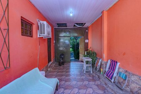 Casa à venda com 300m², 2 quartos e 1 vagaGaragem