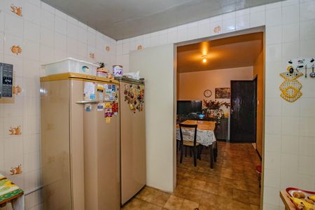 Casa à venda com 300m², 2 quartos e 1 vagaCozinha 