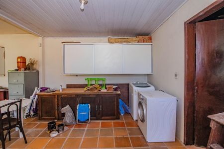 Casa à venda com 300m², 2 quartos e 1 vagaÁrea de Serviço