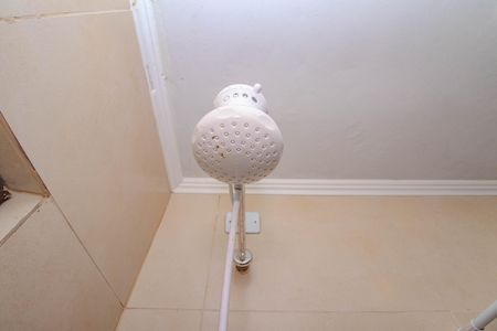 Casa à venda com 300m², 2 quartos e 1 vagaBanheiro Auxiliar