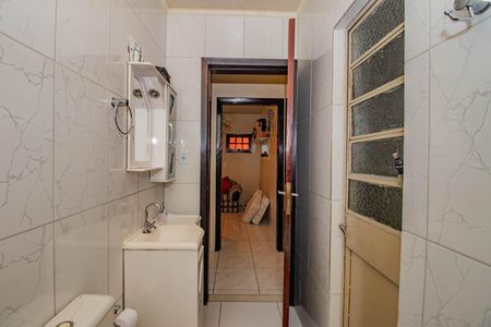 Casa à venda com 300m², 2 quartos e 1 vagaBanheiro