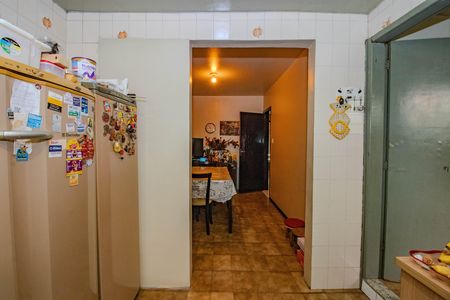 Casa à venda com 300m², 2 quartos e 1 vagaCozinha 