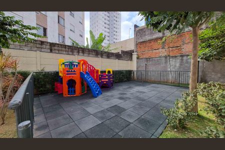 Apartamento à venda com 42m², 2 quartos e sem vagaÁrea comum - Playground
