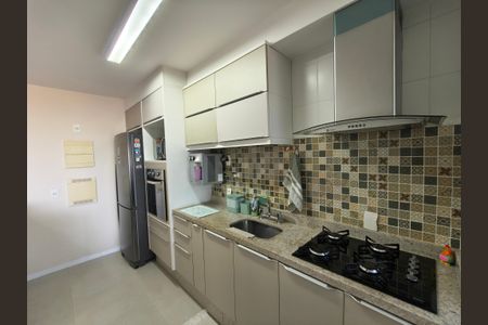 Apartamento para alugar com 64m², 2 quartos e 1 vaga