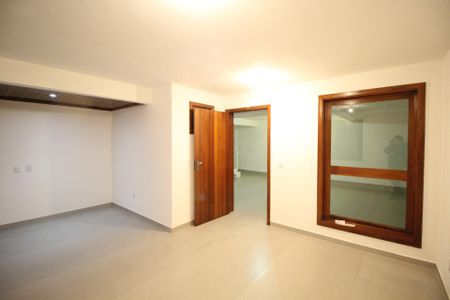 Casa à venda com 290m², 5 quartos e 3 vagasQuarto de Serviço