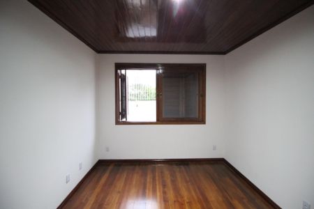 Casa à venda com 290m², 5 quartos e 3 vagasQuarto 3