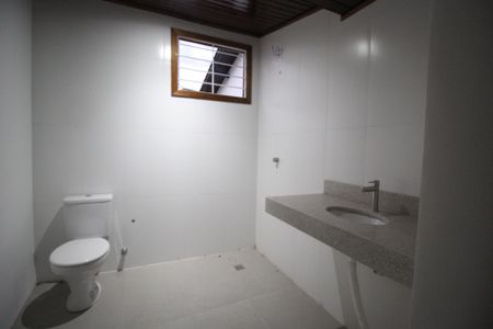 Casa à venda com 290m², 5 quartos e 3 vagasBanheiro da Suíte 2