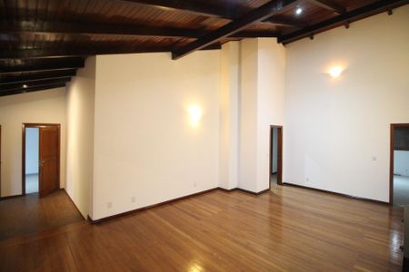 Sala de casa à venda com 5 quartos, 290m² em Jardim Itu, Porto Alegre