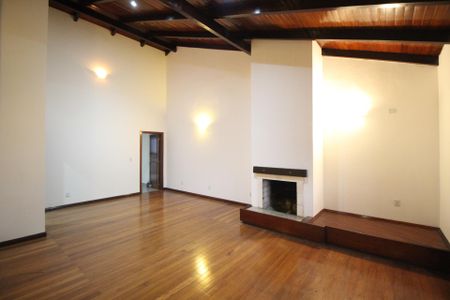 Sala de casa à venda com 5 quartos, 290m² em Jardim Itu, Porto Alegre