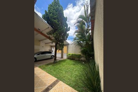 Casa para alugar com 250m², 4 quartos e 2 vagasÁrea externa