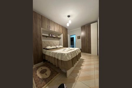 Quarto  de casa para alugar com 4 quartos, 250m² em Jardim Presidente Dutra, Guarulhos