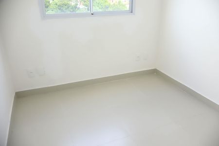 Apartamento para alugar com 38m², 2 quartos e sem vaga