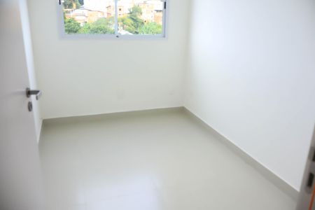 Apartamento para alugar com 38m², 2 quartos e sem vaga