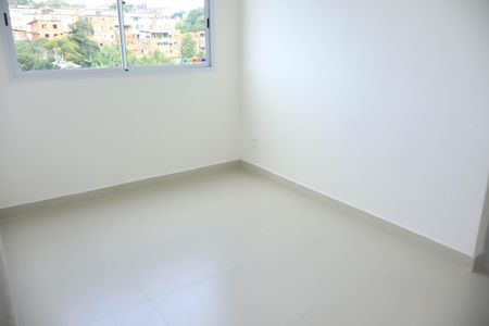 Apartamento para alugar com 38m², 2 quartos e sem vaga