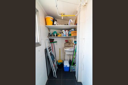 Apartamento à venda com 60m², 2 quartos e 1 vagaLavanderia