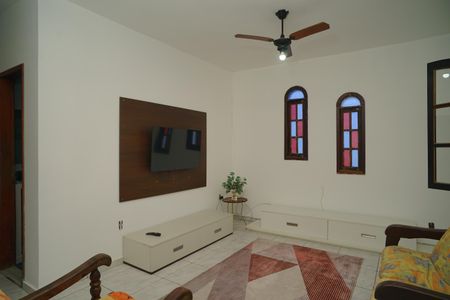 Sala de casa para alugar com 2 quartos, 360m² em São José de Imbassai, Maricá